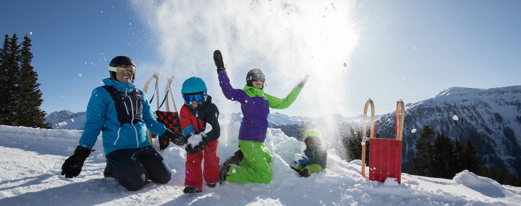 Spiel und Spaß darf bei einer Rodelpartie im Schnee in Serfaus-Fiss-Ladis nicht fehlen | © Andreas Kirschner