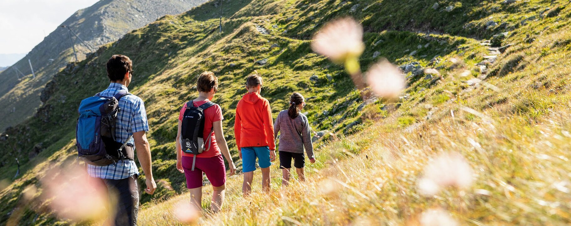 Wanderung über die Pfade der Berglandschaft in Serfaus-Fiss-Ladis