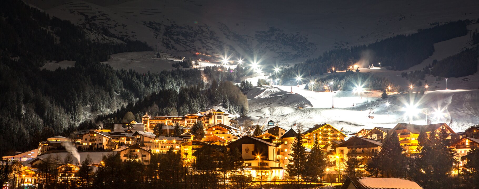 beleuchtete Möseralmabfahrt in Serfaus-Fiss-Ladis | © Andreas Kirschner