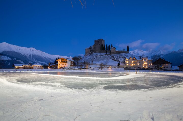 Eislaufen/Eisstockschießen Ladis